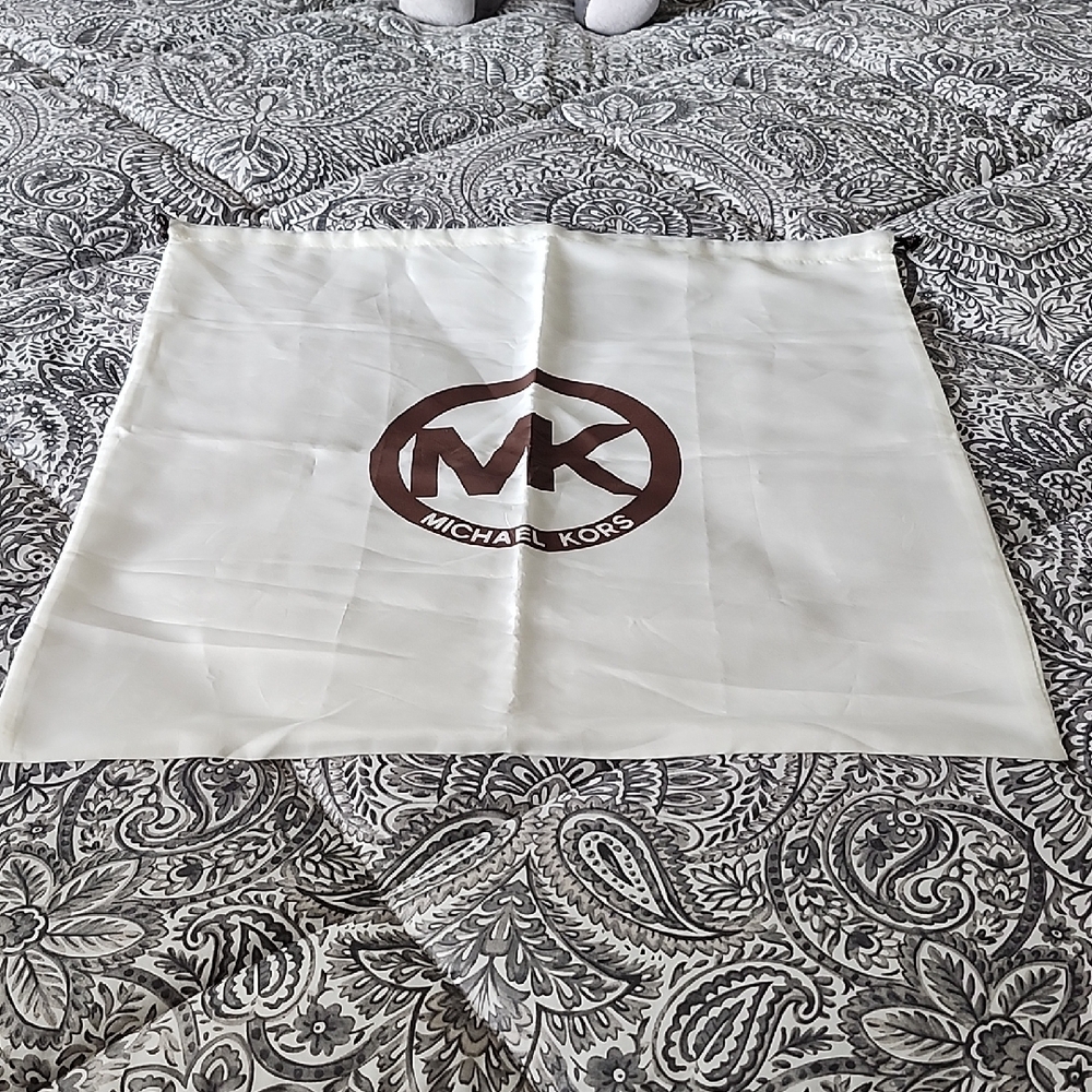 Michael Kors Large Dustbag (New)